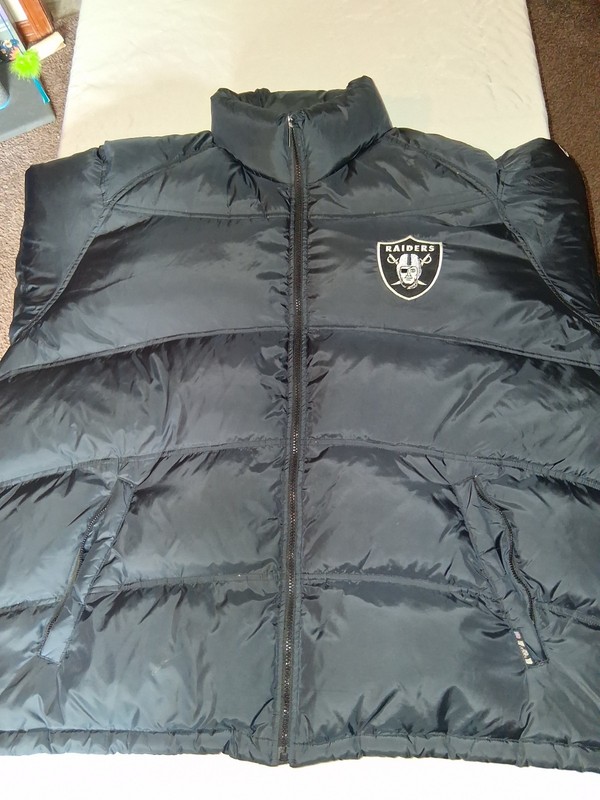 Vintage Reebok Oakland Raiders Puffer Jacket Mens Size 3XL 