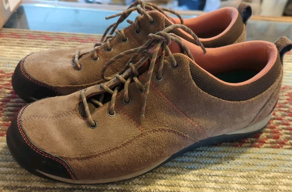 LL Bean Zapatilla Deportiva de Gamuza con Cordones Zapatos al Aire Libre para Mujer Talla 10 W Marrón Cómodo Foto 4 de 4