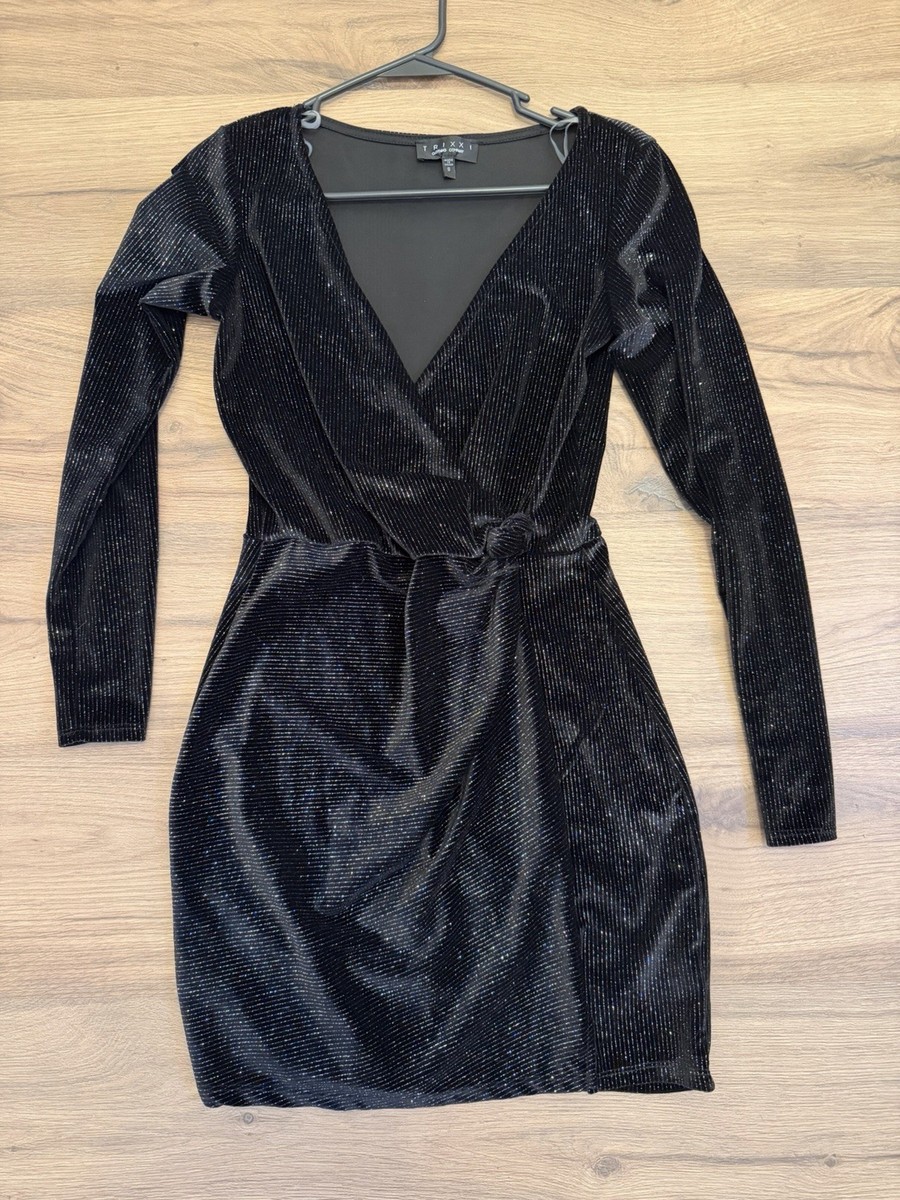 black glitter wrap dress Trixxi Mini Long Sleeve Party Cocktail Size Small Size:56 Regular Jacket+50 Waist Adjust 46to52)Height: 5'7