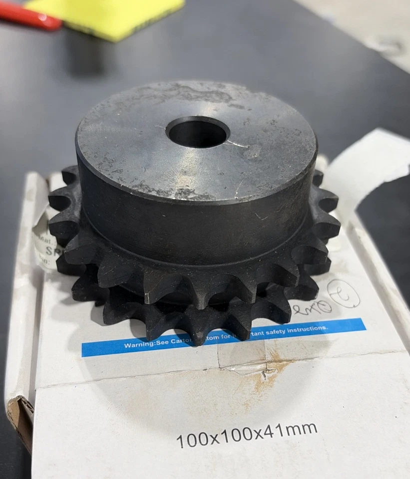 Neuf Sprocket Chaîne À Galets U.S. Tsubaki 40BS20D Alésage Fini 20T #40 5/8" - Photo 2/3