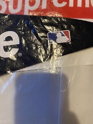 Supreme Yankees Pennant Navy New