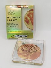 Image of XX REVOLUTION BRONZE LIGHT MULTI-DIMENSIONAL RADIANCE BRONZER POWDER - SUNTRAP