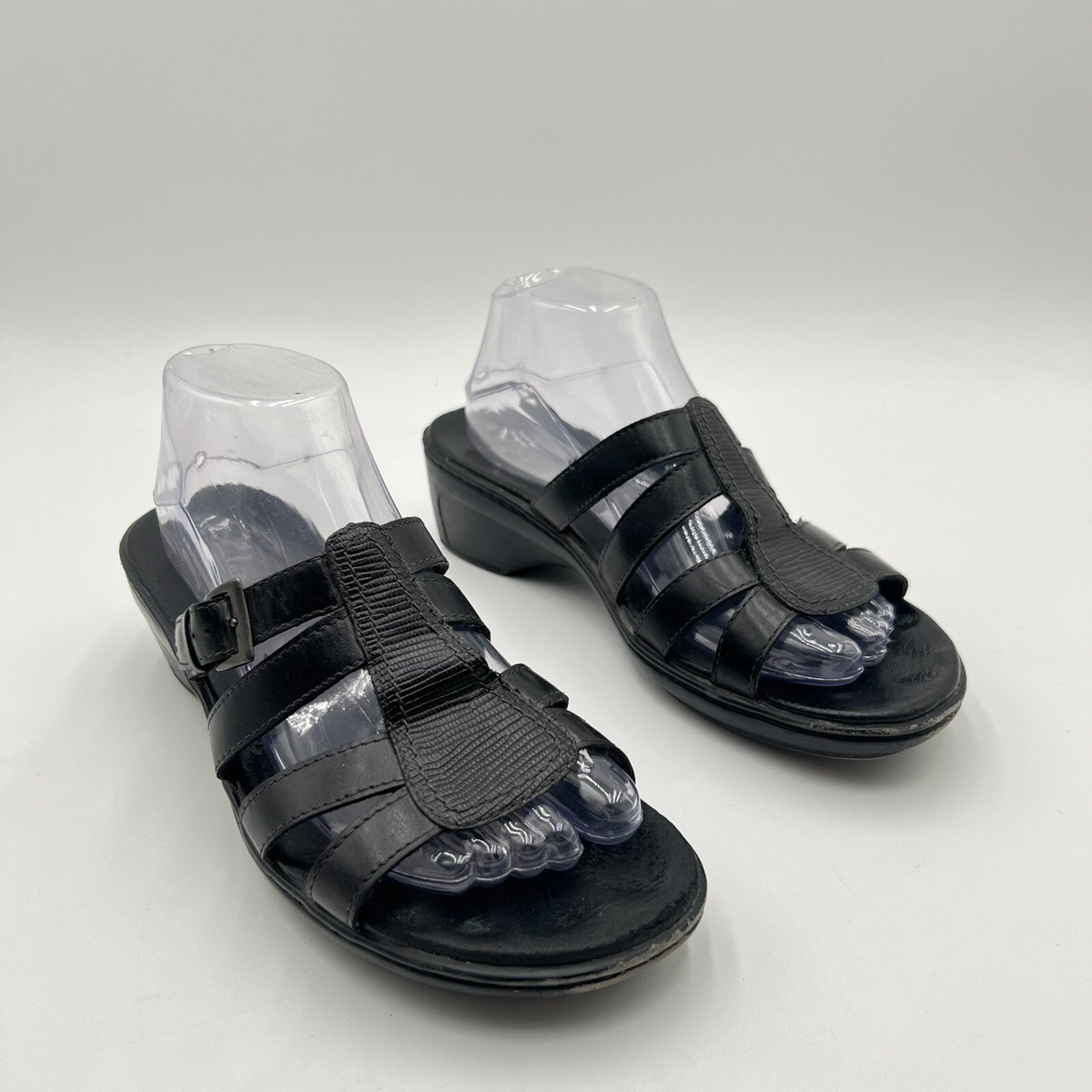 60枚 Clarks Sandals Women's 9.5M Leather Comfort Wedge Slip Ons Black