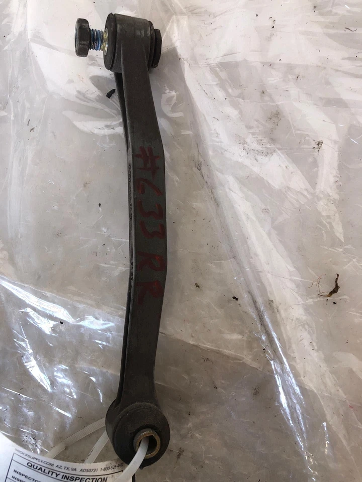 1994 - 2007 MERCEDES BENZ C-CLASS C230 Rear Lower Control Arm Passenger Right RH - Image 3 of 4