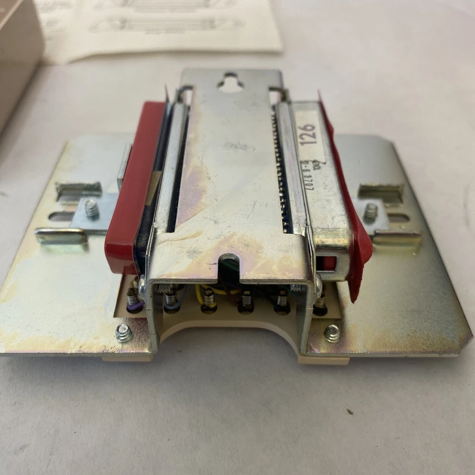 Адаптер для телефона Suttle Apparatus Corp SE-149A новый из старых запасов - Изображение 4 из 4