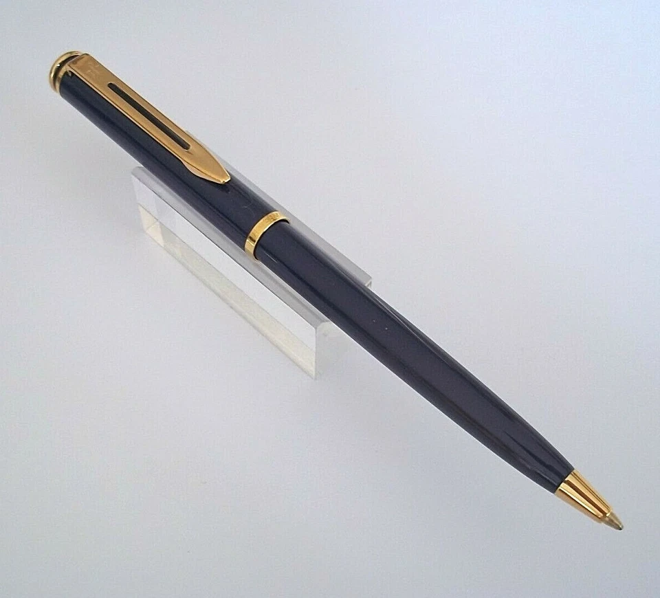 RAVISSANT STYLO BILLE WATERMAN EXECUTIVE LAQUE BLEU NEUF DE STOCK KA1-KA2