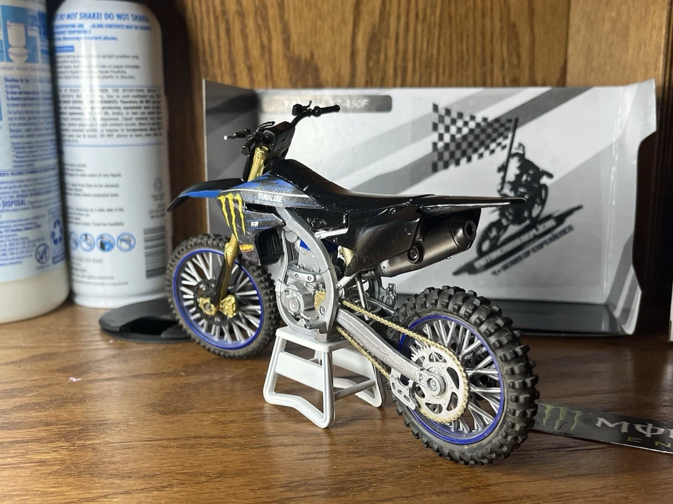 Yamaha Yz450 MONSTER 1:12 Scale Custom Made For Display - Image 3 of 4