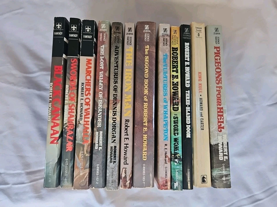 Robert E. Howard Lot of 12 Vintage Paperbacks  - Imagem 2 de 4