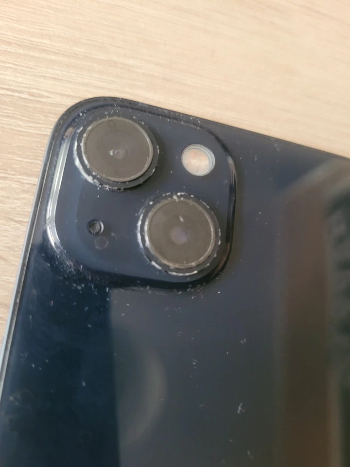 Apple IPhone 13 Schwarz - Bild 4 von 4