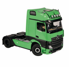 1:18 NZG Mercedes-Benz ACTROS GIGASPACE 4X2 truck head tractor alloy model