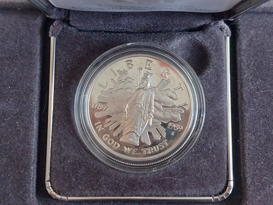 1989 S United States Congressional Commemorative Proof Silver Dollar OGP & COA - Image 2 of 4