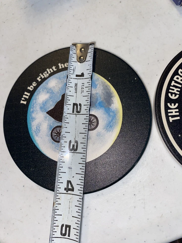 ET THE EXTRA TERESTRIAL JUEGO DE 2 POSAVASOS DE MESA DE CERÁMICA Foto 2 de 3