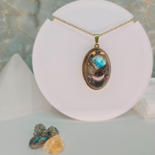Manifestation & Perseverance - Orgone Generator Pyrite, Citrine and Labradorite - Picture 5 of 8