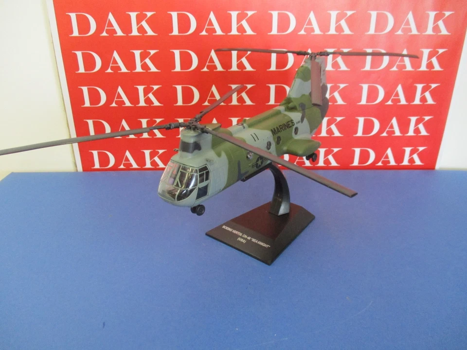 Die cast 1/72 Modellino Elicottero Helicopter Boeing Vertol CH-46E Sea Night USA - Immagine 2 di 3