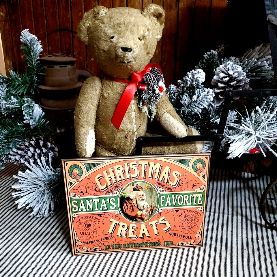 OLD RETRO VINTAGE VICTORIAN PRIMITIVE STYLE CHRISTMAS SANTA FAVORITE TREATS SIGN - Image 2 of 4