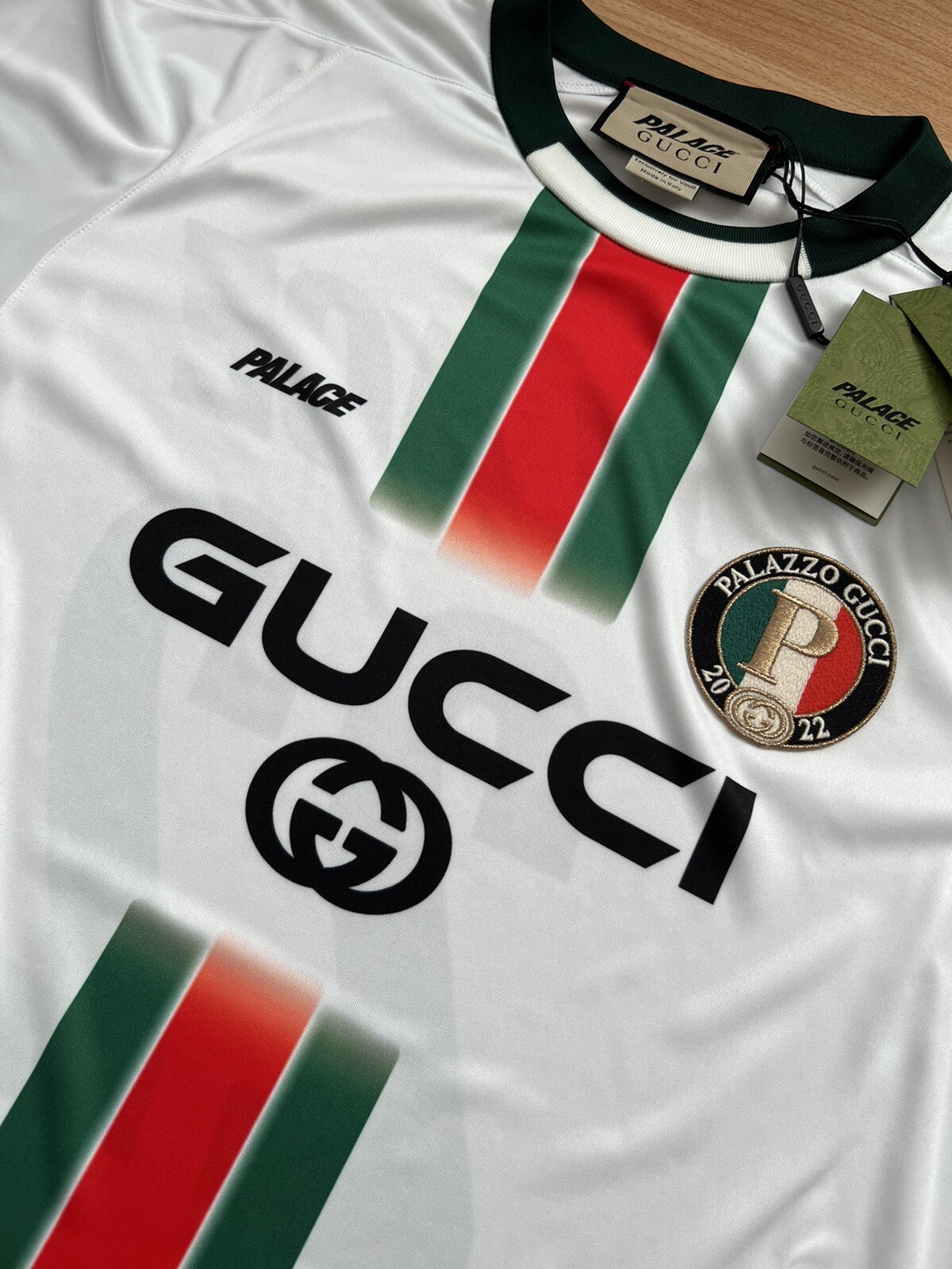 gucci x palace all over print football top jersey tshirt size medium