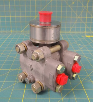 Gould Statham 1-NSW-PDT-4371 Differential Pressure Transducer
