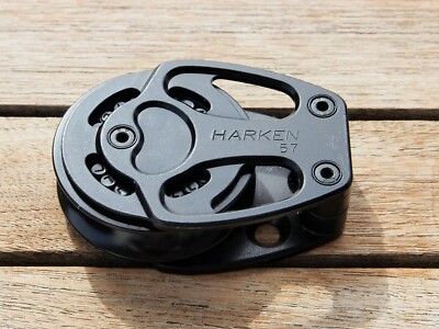 HARKEN 322x | Black Magic Air Block | 57mm | Liegend - On Deck