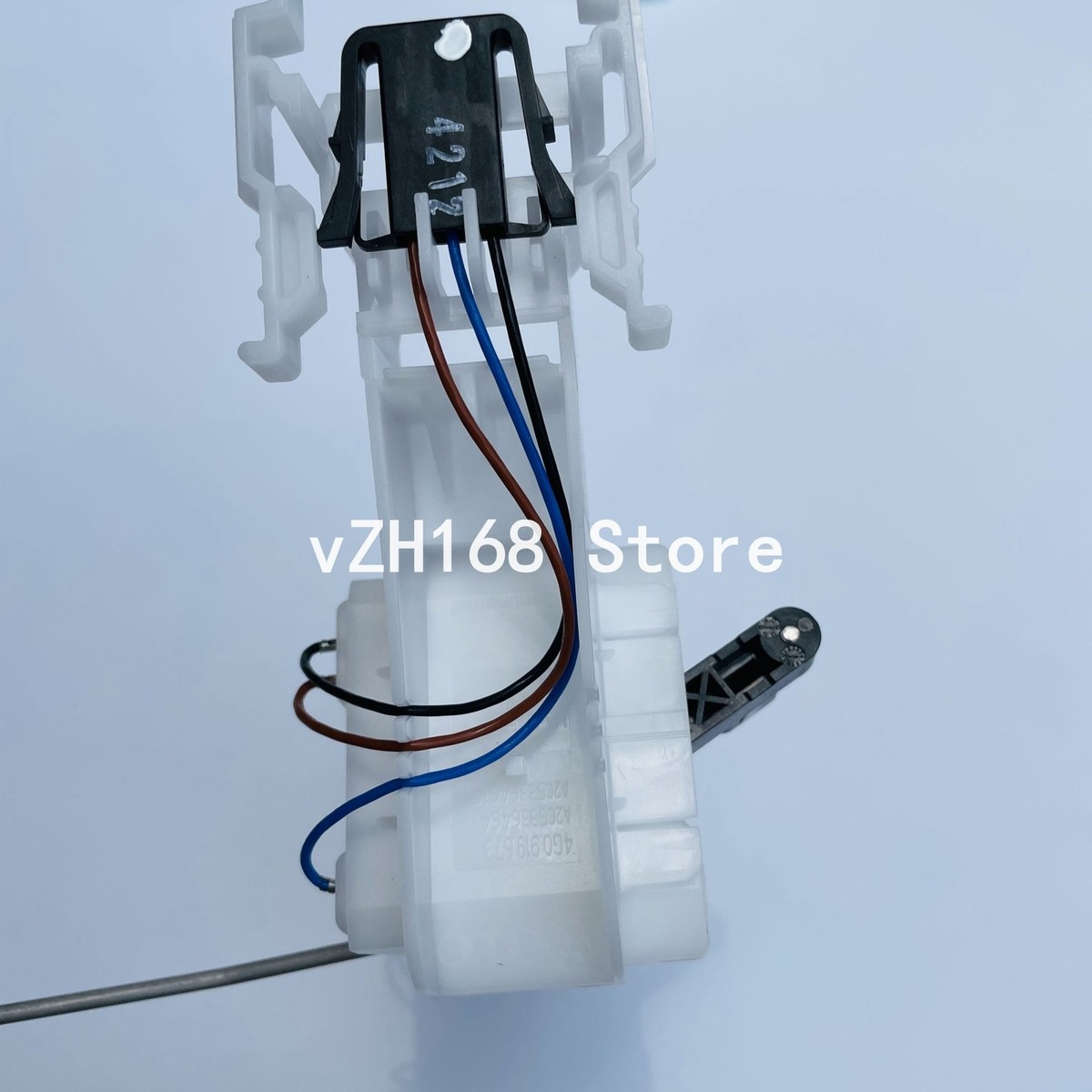 A6ページ High Quality Fuel level sensor 4G0919673C For AUDI A6 A6L C7