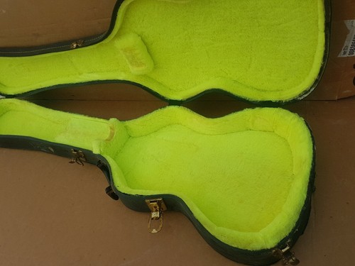 70's GUILD JET STAR JS / SG BASS CASE - made in USA