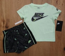 Nike Baby Boy 2 Piece Shirt  Shorts Set  Honeydew Green  Black