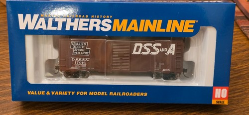 Duluth South Shore 40' 1937 AAR Modificado Boxcar Walthers Mainline HO 910-2749 | Condition: New