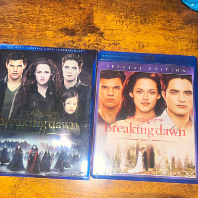 The Twilight Saga Breaking Dawn Part 1 & Part 2 Special Edition Blu-ray + UV
