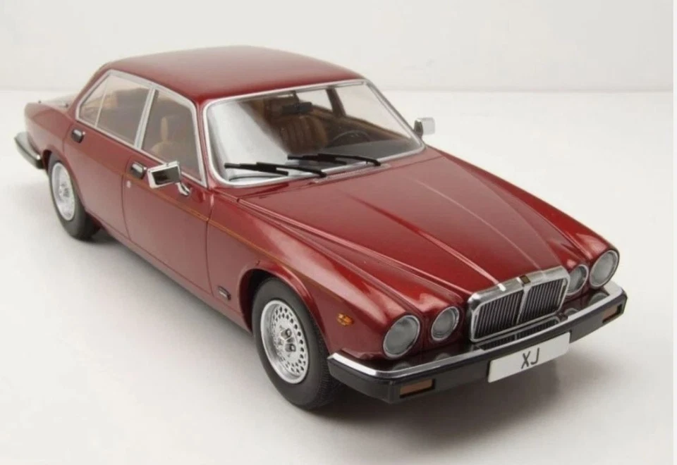 MODELCAR, JAGUAR XJ serie III 1979 Rosso scuro, 1/18,  MOD18176 - Immagine 3 di 4