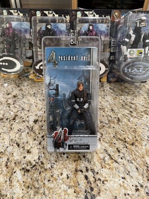 NECA Resident Evil 4 LEON KENNEDY Figure RPD Uniform SDCC Exclusive New Sealed