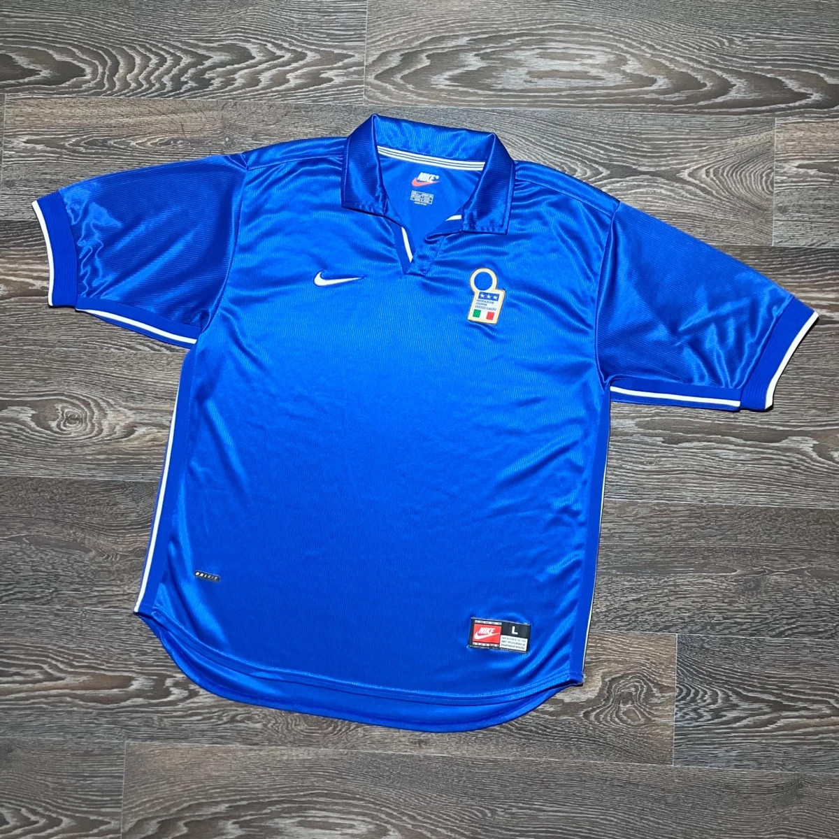 Preços baixos em Equipe Nacional Nike Itália Roupas e Souvenirs