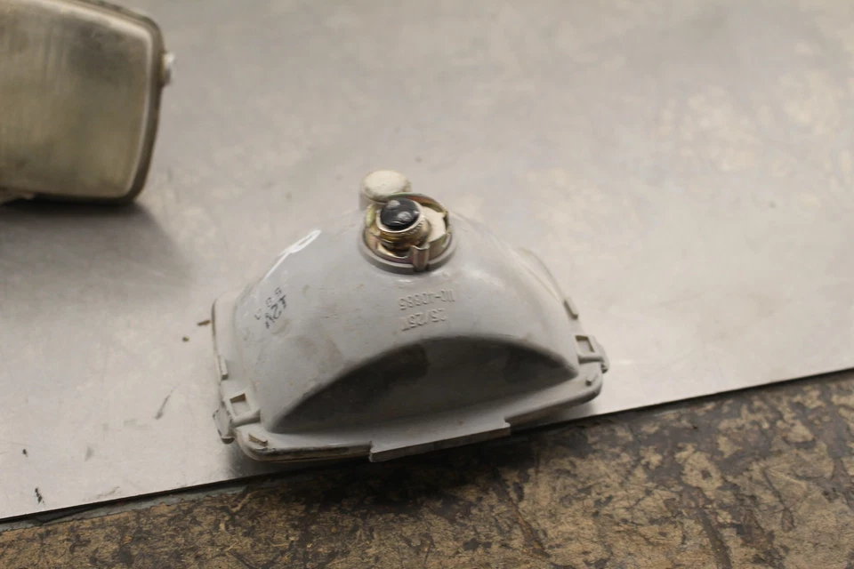 Yamaha Moto 4 YFM225 1986 faros delanteros derecho izquierdo faros W826 Foto 2 de 4