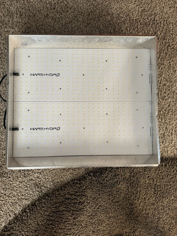 LED Mars Hydro TSW 2000 Foto 2 de 2