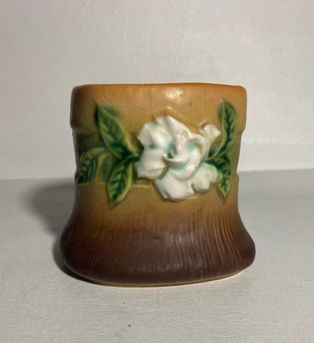 Vtg Roseville Gardenia 3.75" Vase 656-3