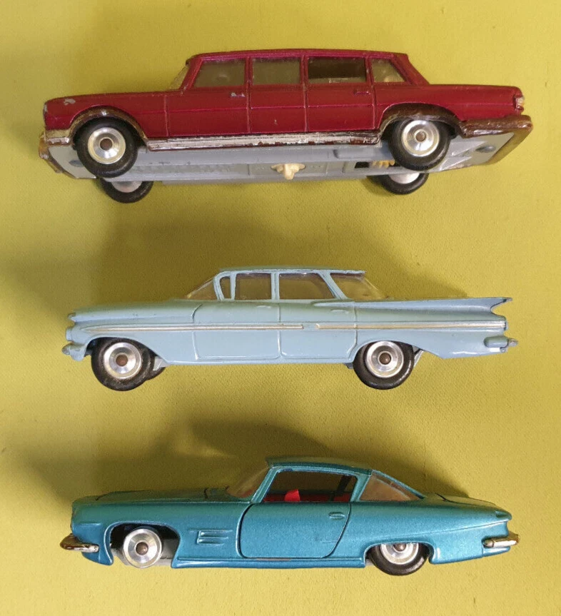 Konvolut Corgi Toys Chevrolet Mercedes-Benz Ghia - Bild 4 von 4