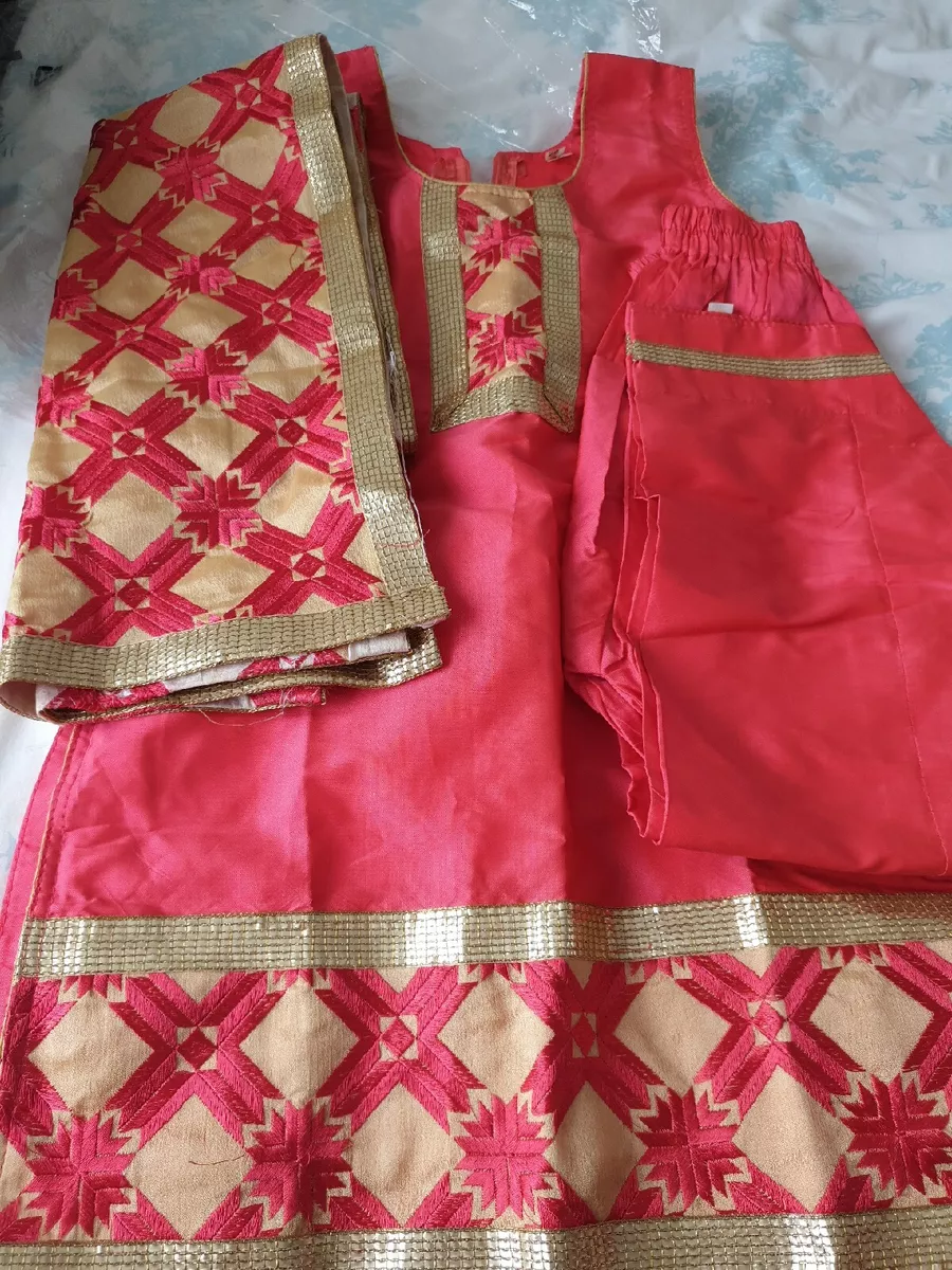 Girls Kids Punjabi Suit At Wholesale Rate at Rs.350/Piece in bangalore  offer by Mahalaxmi Kids Wear