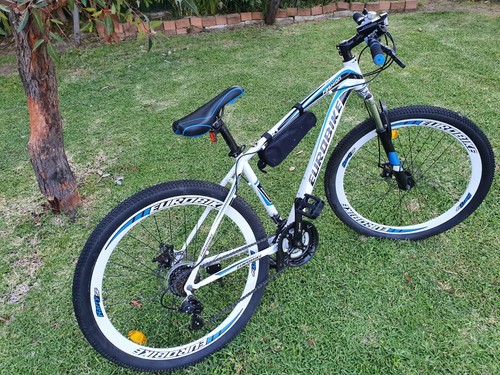 Euro Trek Mountain Bike Blue & white - Picture 10 of 12