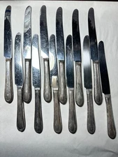 12 WM Rogers MFG CO IS Silverplate and Stainless Steel Knives - Vintage