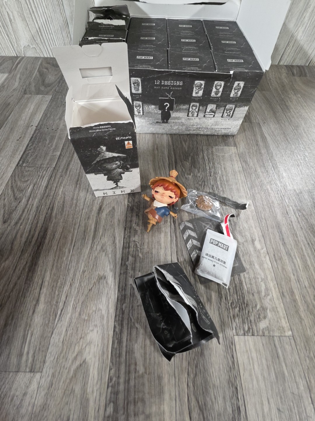 Foto 12 di 15