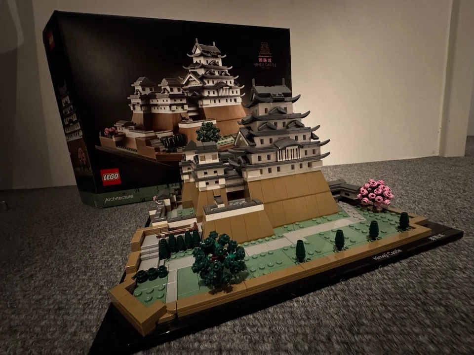 LEGO ARCHITECTURE: Burg Himeji (21060) - Bild 3 von 4