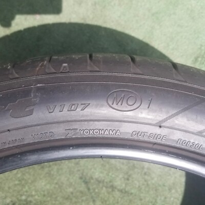 325/35R22 Yokohama Advan Sport V107 Tires MO1 Mercedes-Benz GLE