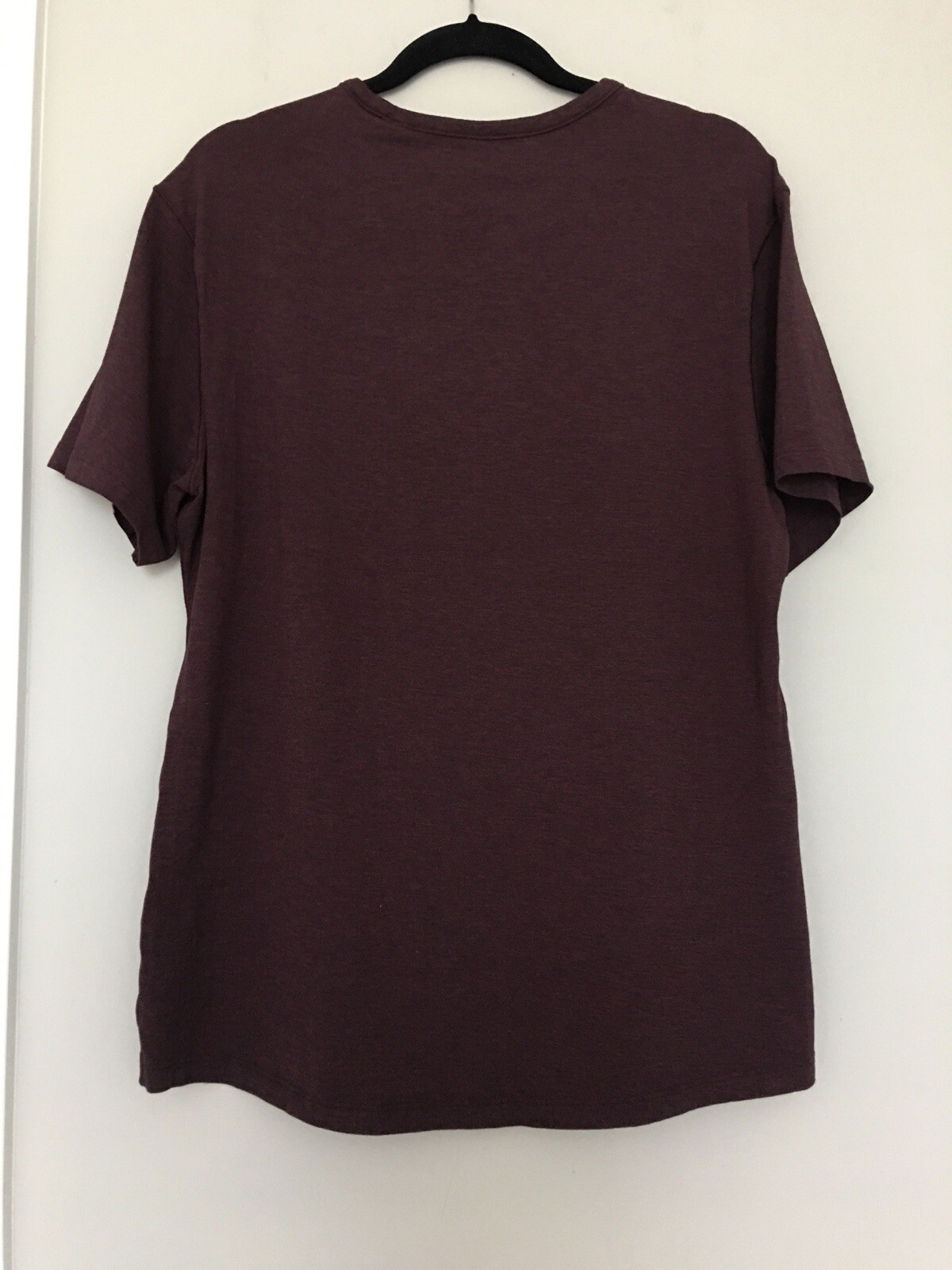 LULULEMON 5 YEAR BASIC TEE STRETCH SHORT SLEEVE M… - image 3