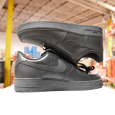 Size 8.5 - Nike Air Force 1  