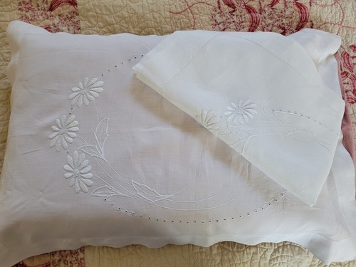 2 Antique Cotton Pillow Sham white Hand Embroidery daisies 73 x 50cm