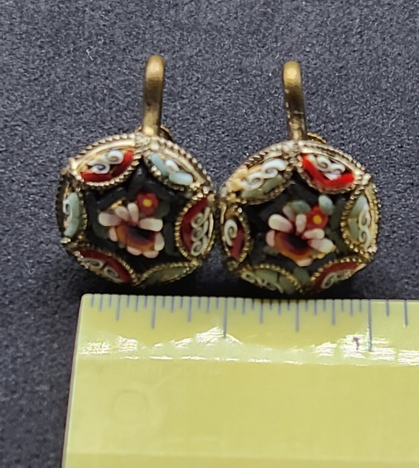 Vintage Antique Micro Mosaic Screw Back Earrings Signed Made in Italy