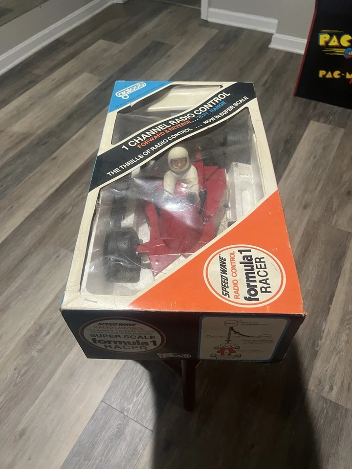 1980 GALOOB FORMULA 1 RACER RC CAR VINTAGE IN BOX #26 1/18 Scale USA Untested - Image 3 of 4