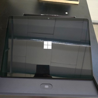 Microsoft Surface Pro 11 Edition 13 Zoll OLED Schwarz Snapdragon X Elite 256GB