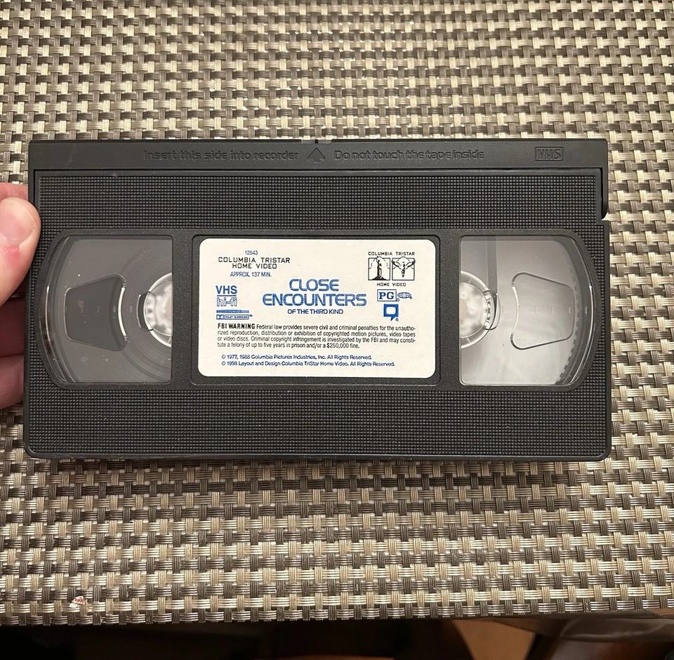 Close Encounters of the Third Kind. VHS, 1998, Collectors Edition 114-22 - Image 3 of 4