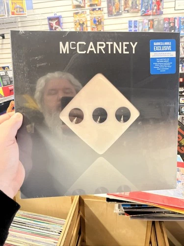 Paul McCARTNEY III Barnes & Noble EXCLUSIVE LIMITED EDITION BLUE VINYL - SEALED