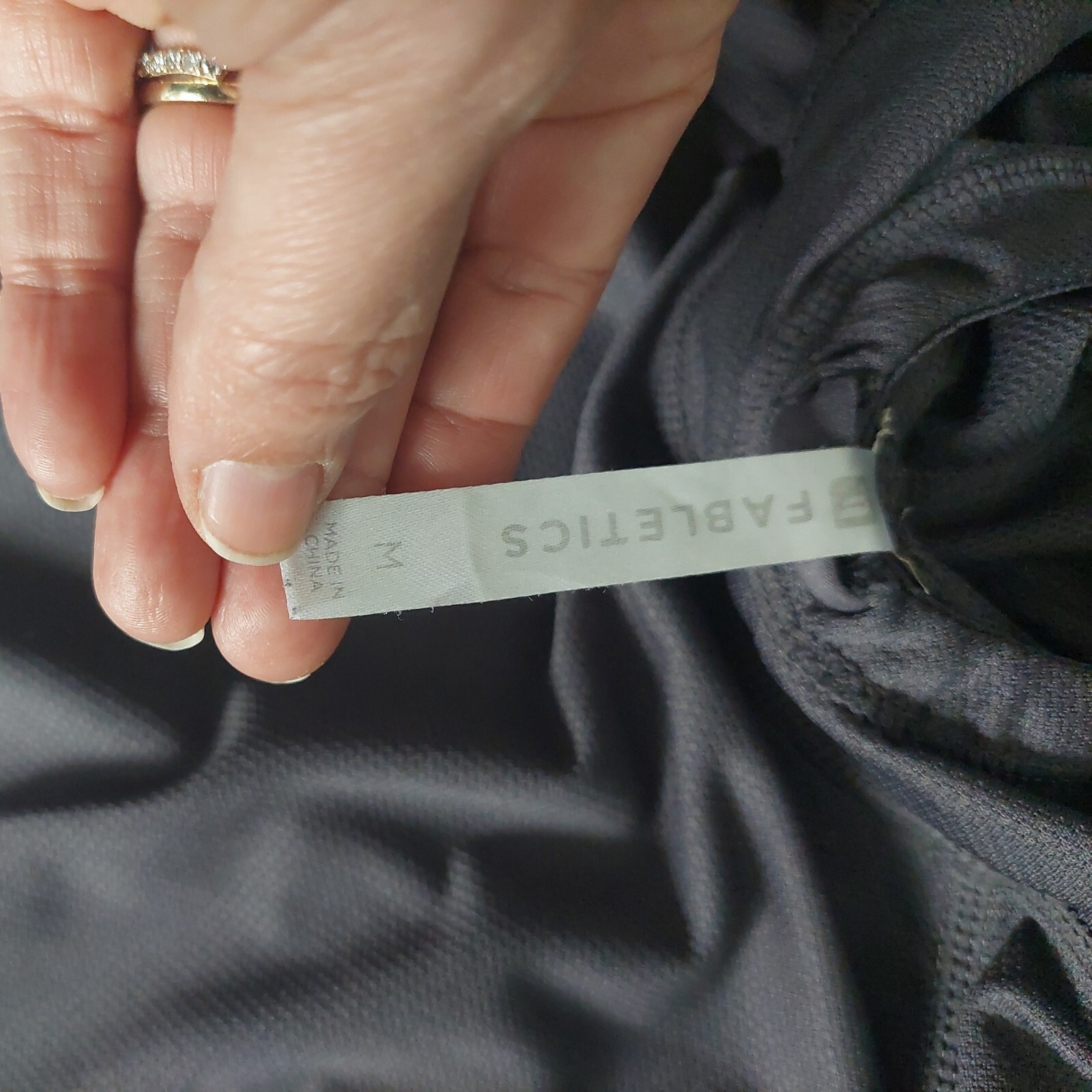 Fabletics "Alecia" Performance Pullover Hoodie Lo… - image 9