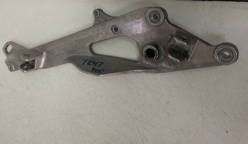 PIASTRA PEDANA DESTRA YAMAH TDM 900 - Imagen 2 de 4